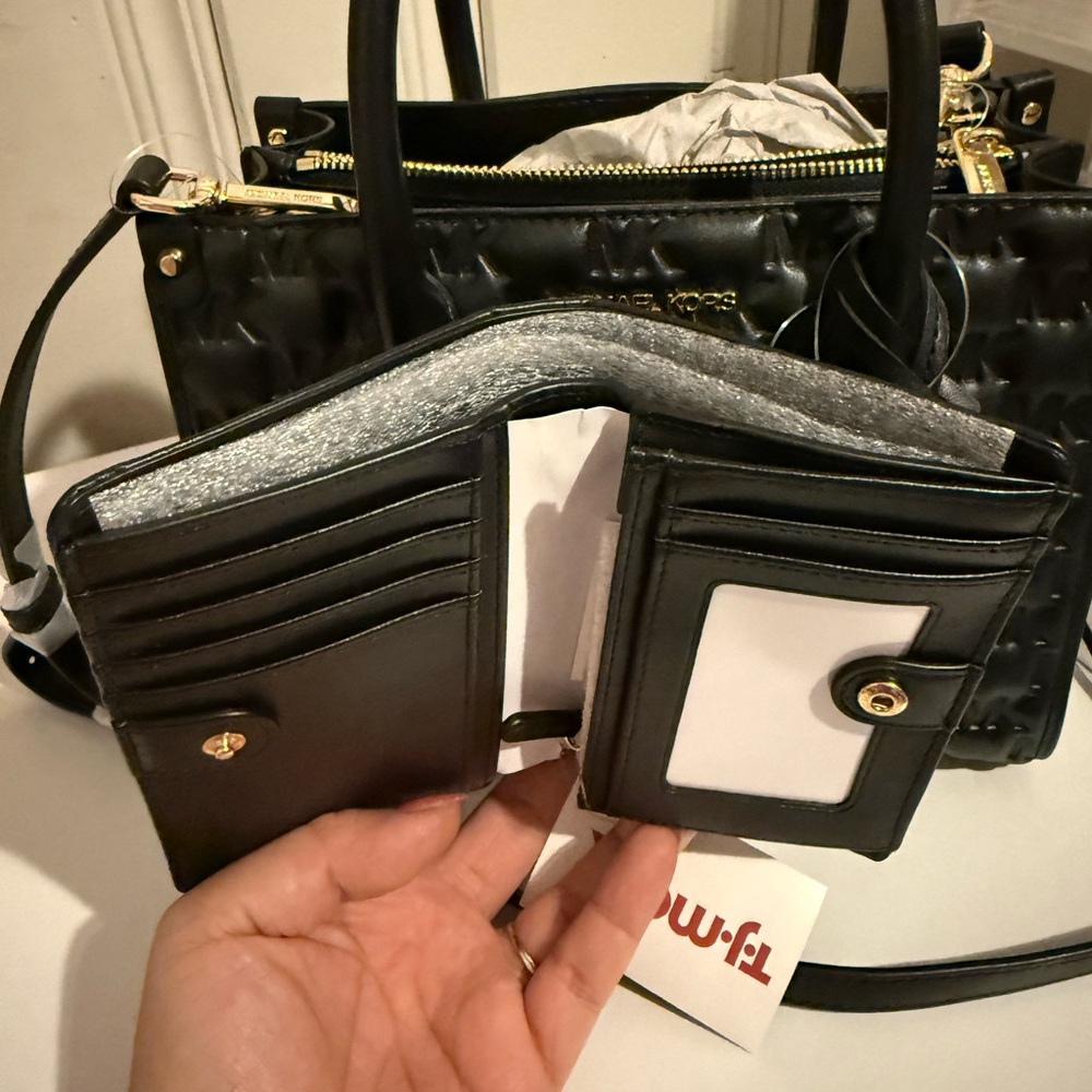 Michael Kors Handbag and Wallet Set - Picture 3 of 5